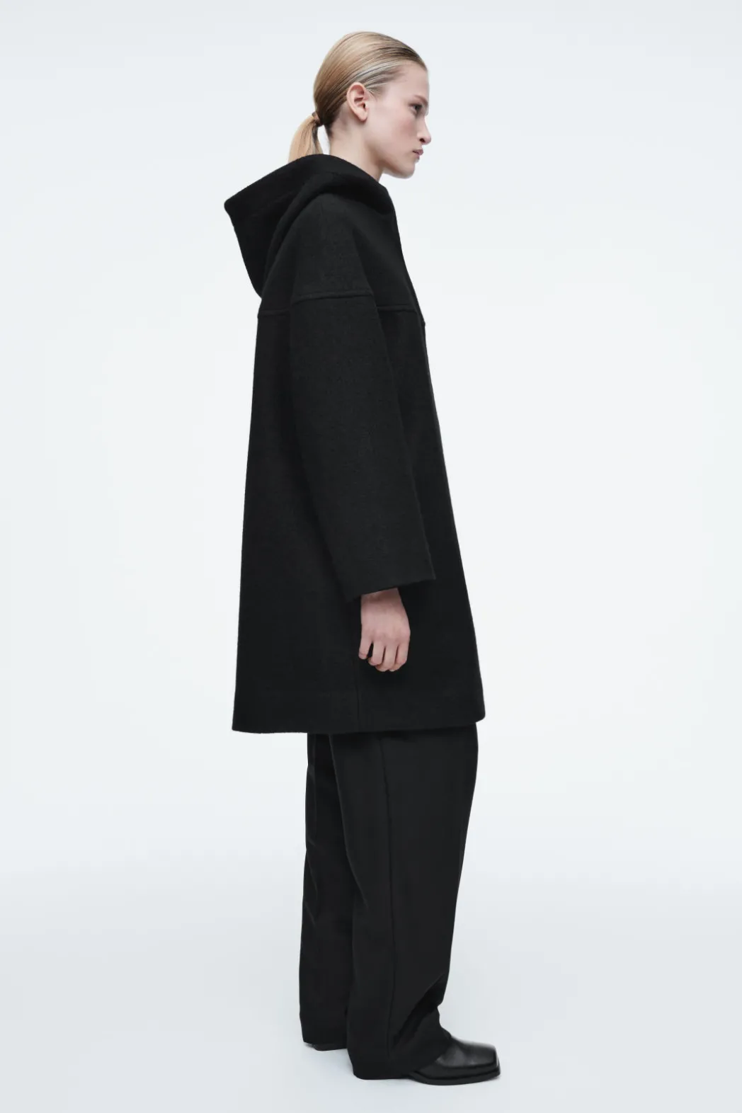 Outlet COS HOODED BOILED-WOOL COAT BLACK