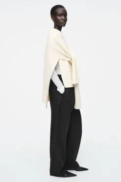Hot COS HYBRID WOOL CAPE SWEATER IVORY