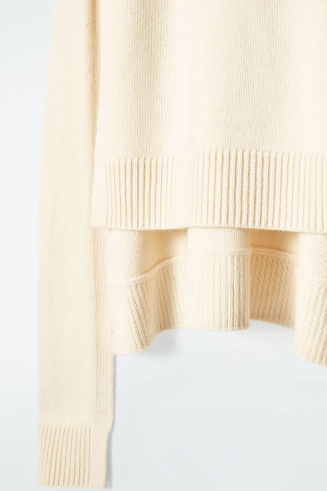 Hot COS HYBRID WOOL CAPE SWEATER IVORY