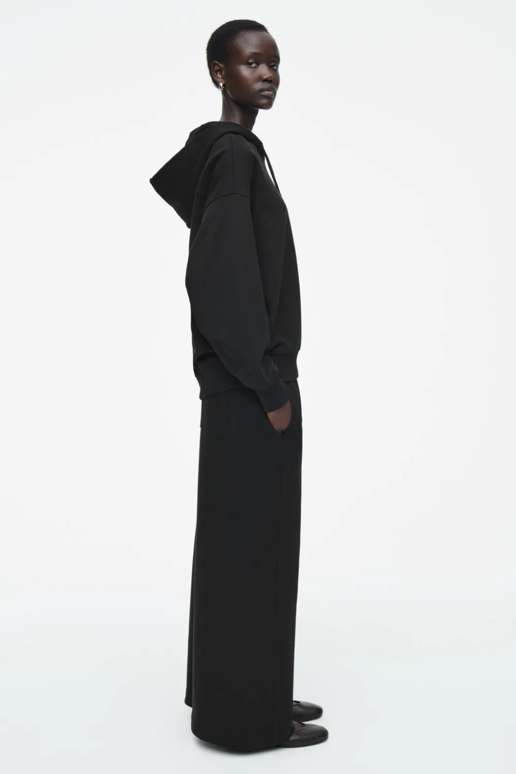 Best COS JERSEY WIDE-LEG JOGGERS BLACK