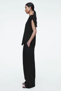 Sale COS KNITTED CIRCLE-CUT T-SHIRT BLACK