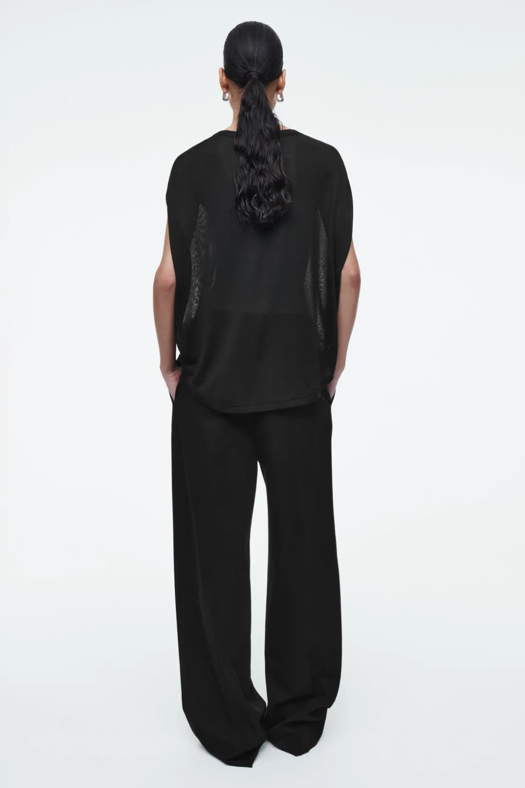 Sale COS KNITTED CIRCLE-CUT T-SHIRT BLACK