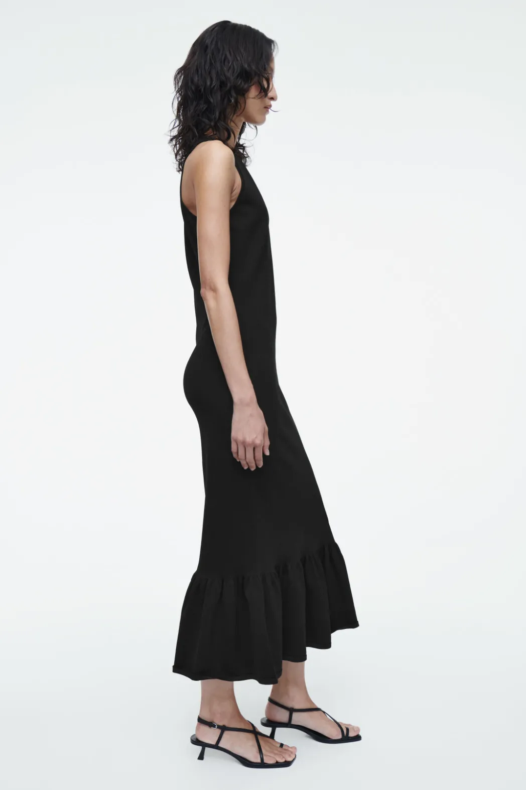 Online COS KNITTED RUFFLED-HEM MIDI DRESS BLACK