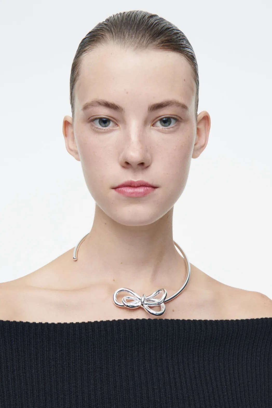 Discount COS KNOTTED BOW CHOKER SILVER