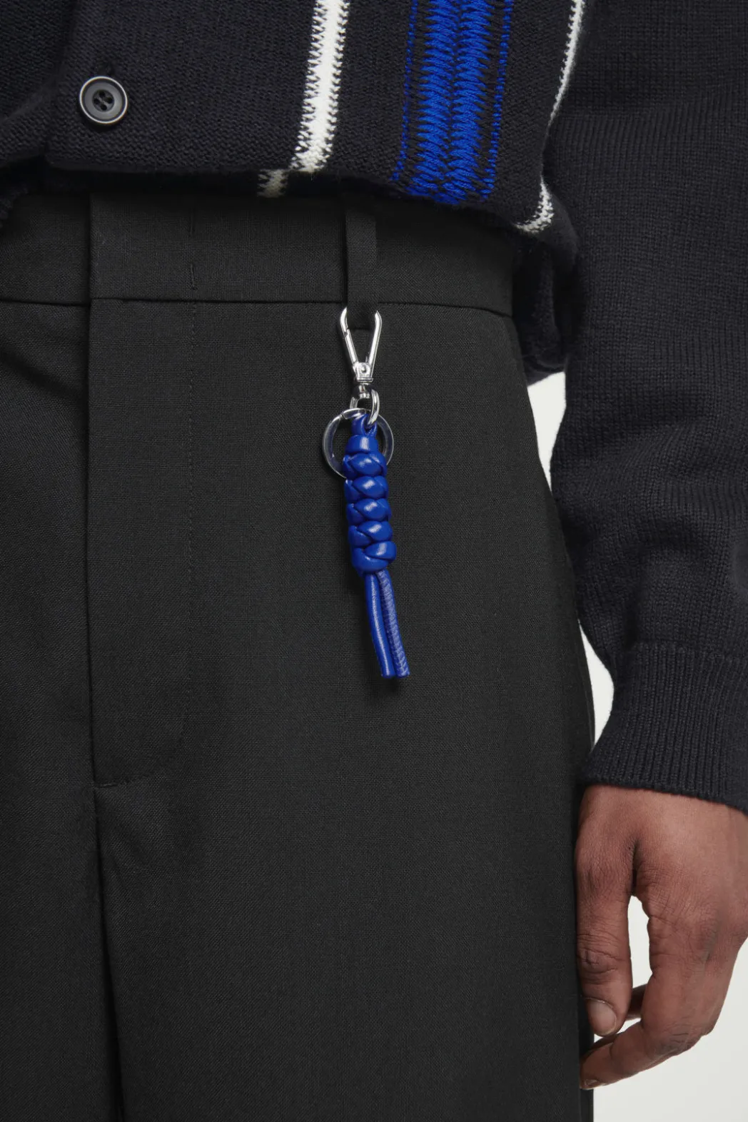 Sale COS KNOTTED LEATHER KEYRING COBALT BLUE