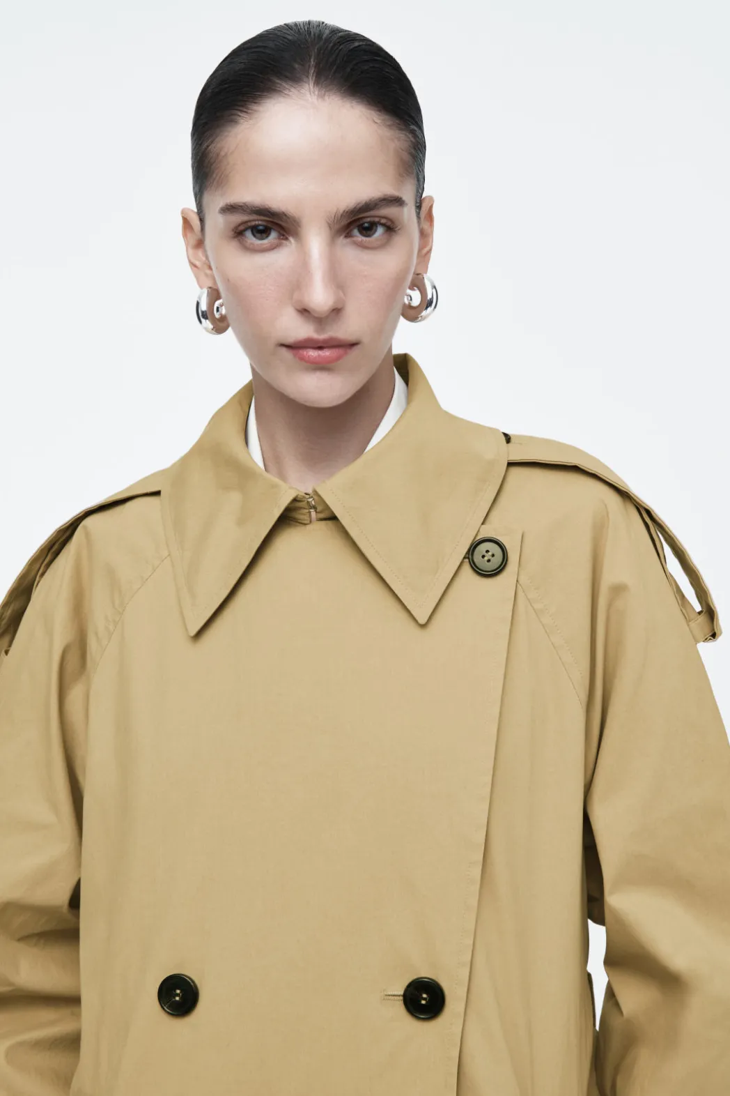 New COS LAYERED DOUBLE-BREASTED TRENCH COAT BEIGE / KHAKI