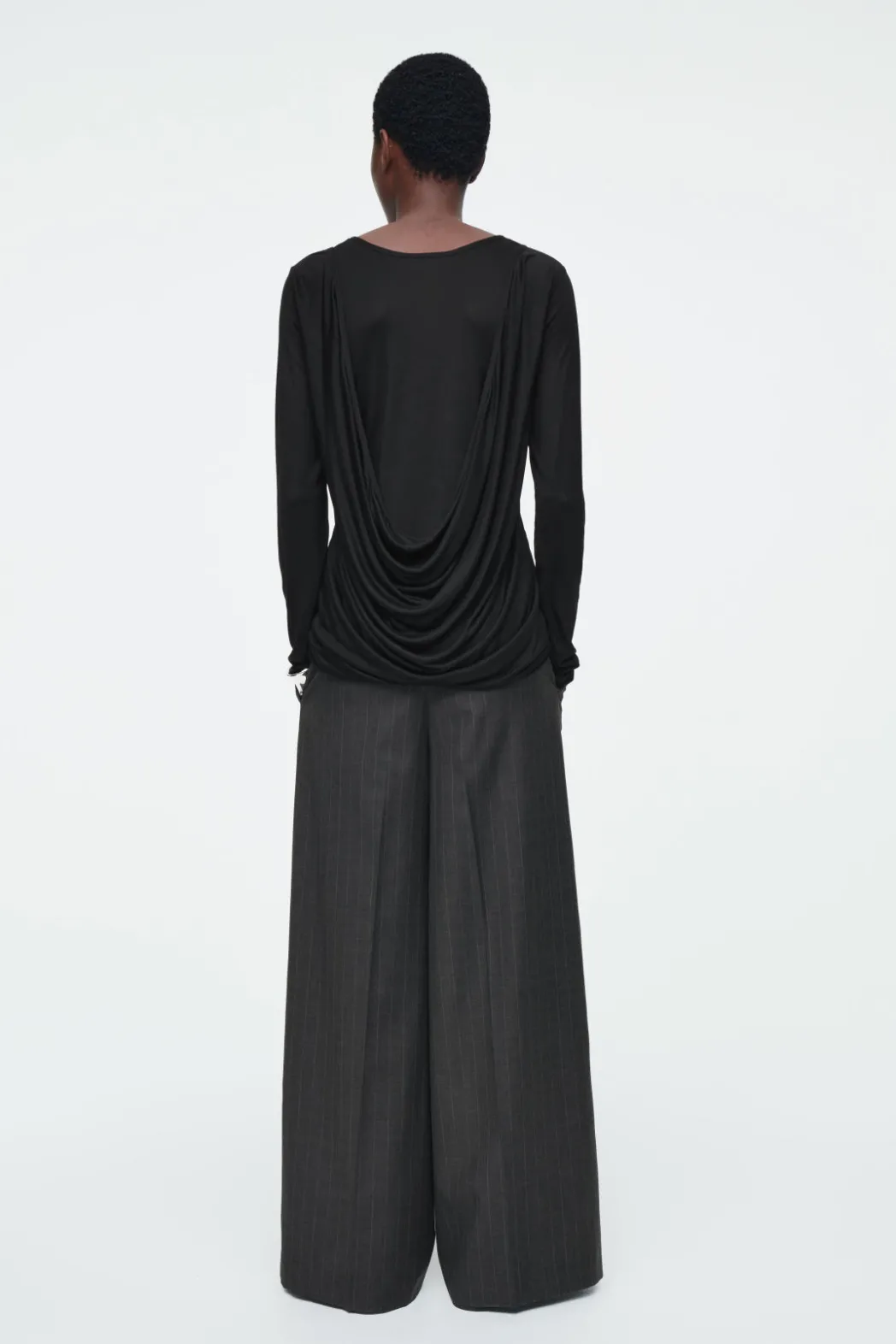 Sale COS LAYERED LONG-SLEEVED TOP BLACK