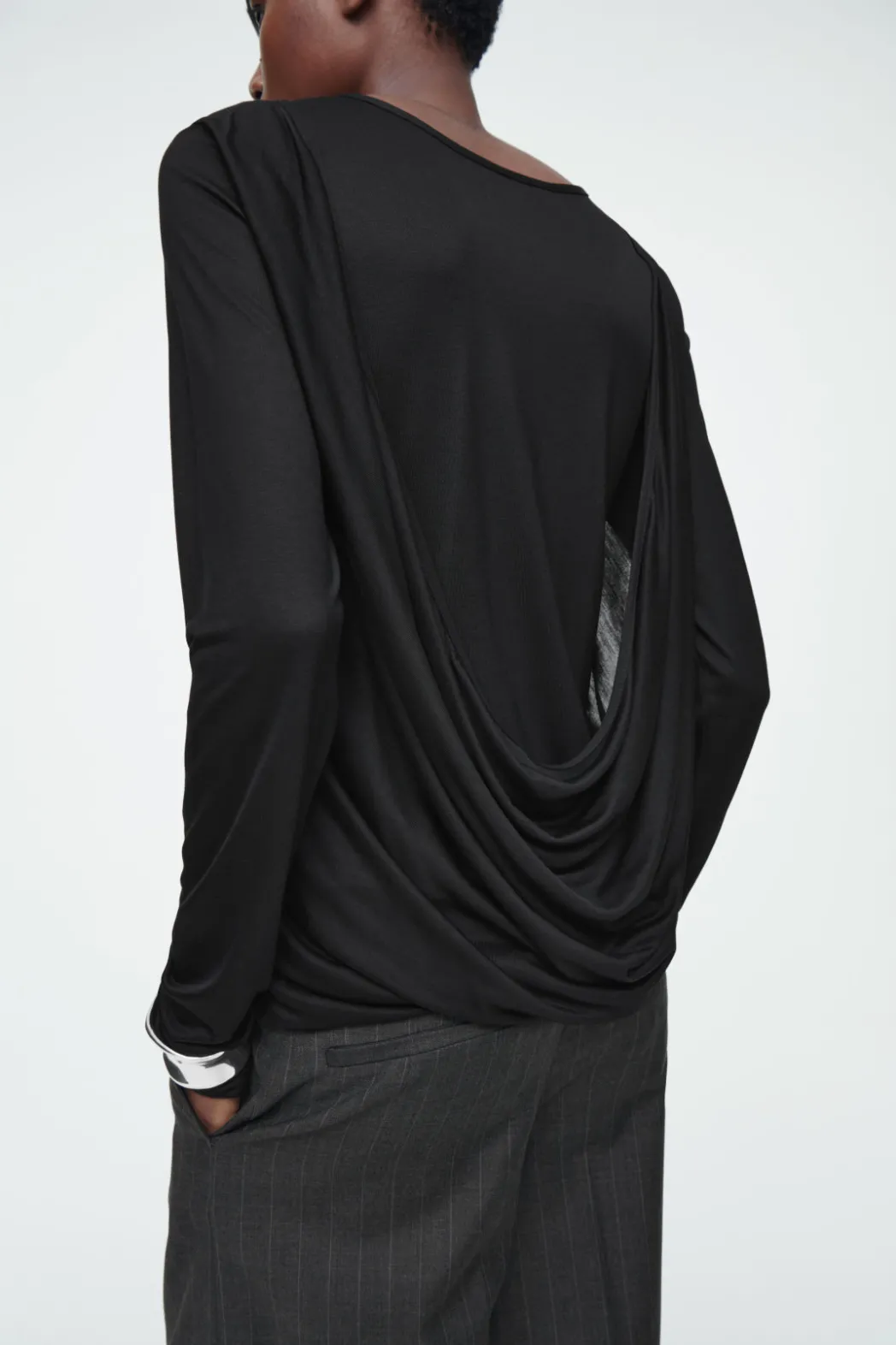 Sale COS LAYERED LONG-SLEEVED TOP BLACK