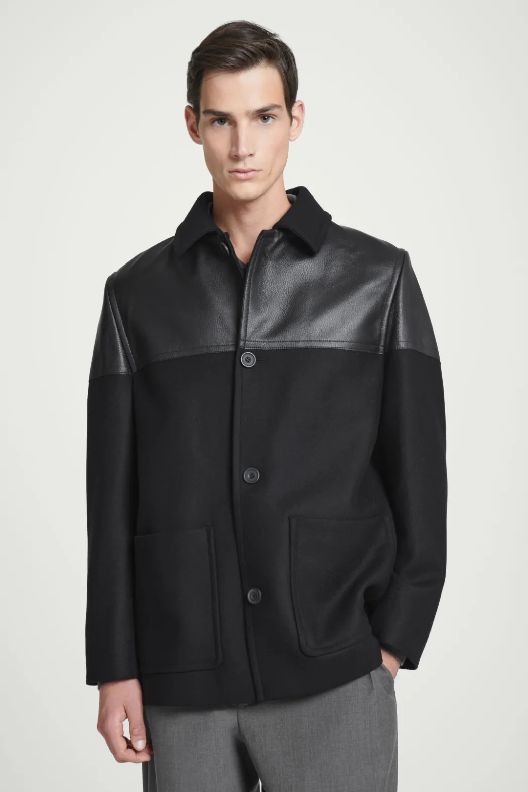 Outlet COS LEATHER-PANELED DONKEY JACKET BLACK