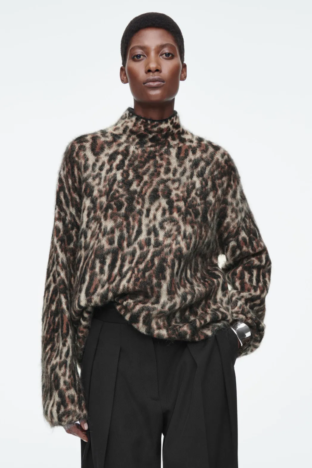 Outlet COS -PRINT MOHAIR-BLEND SWEATER LEOPARD