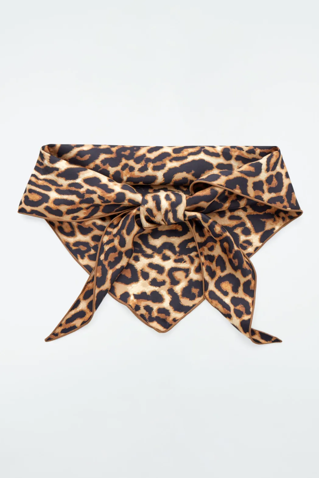 New COS -PRINT SILK TRIANGLE SCARF LEOPARD