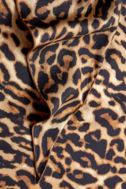 New COS -PRINT SILK TRIANGLE SCARF LEOPARD