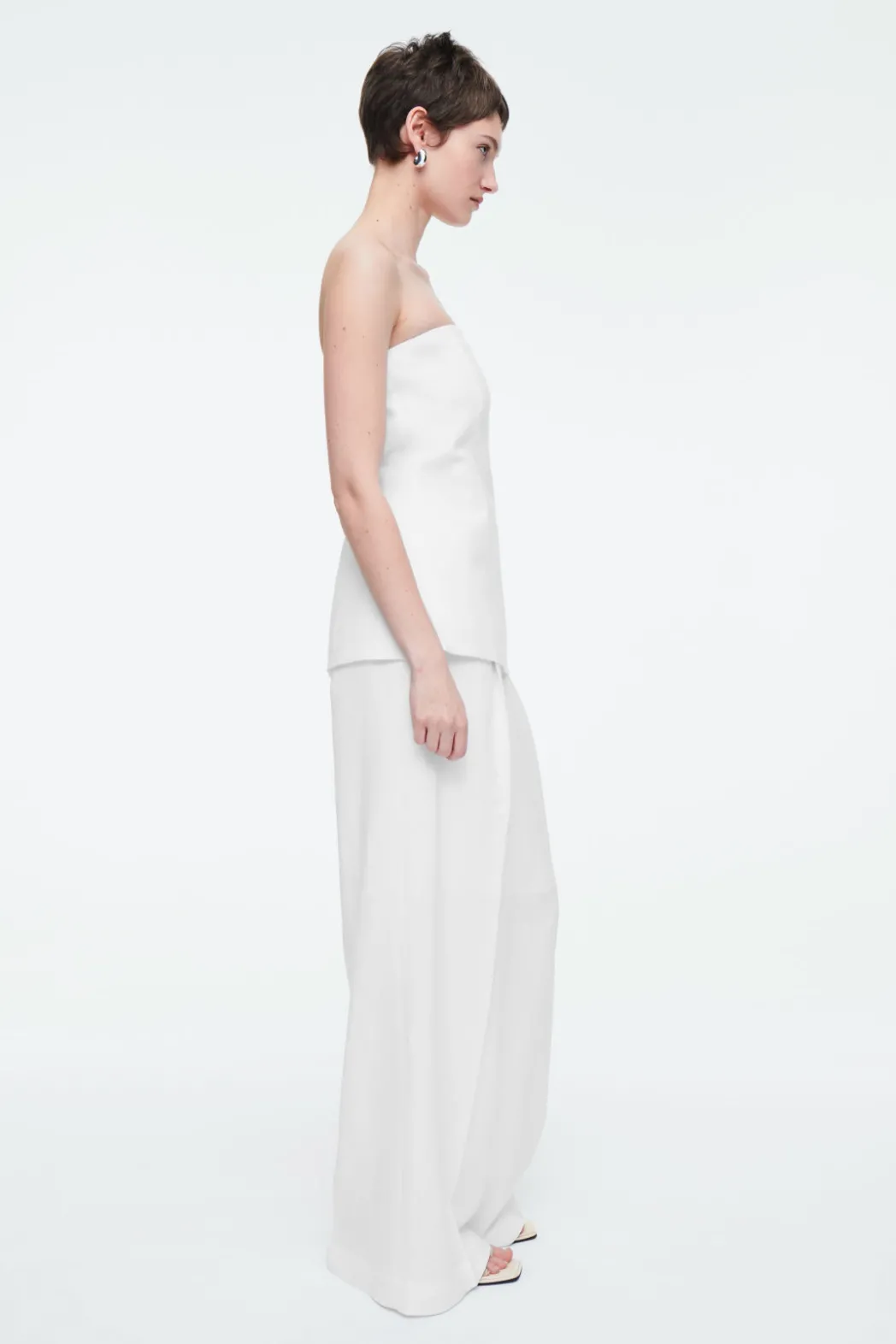 Discount COS LINEN BUSTIER TOP WHITE