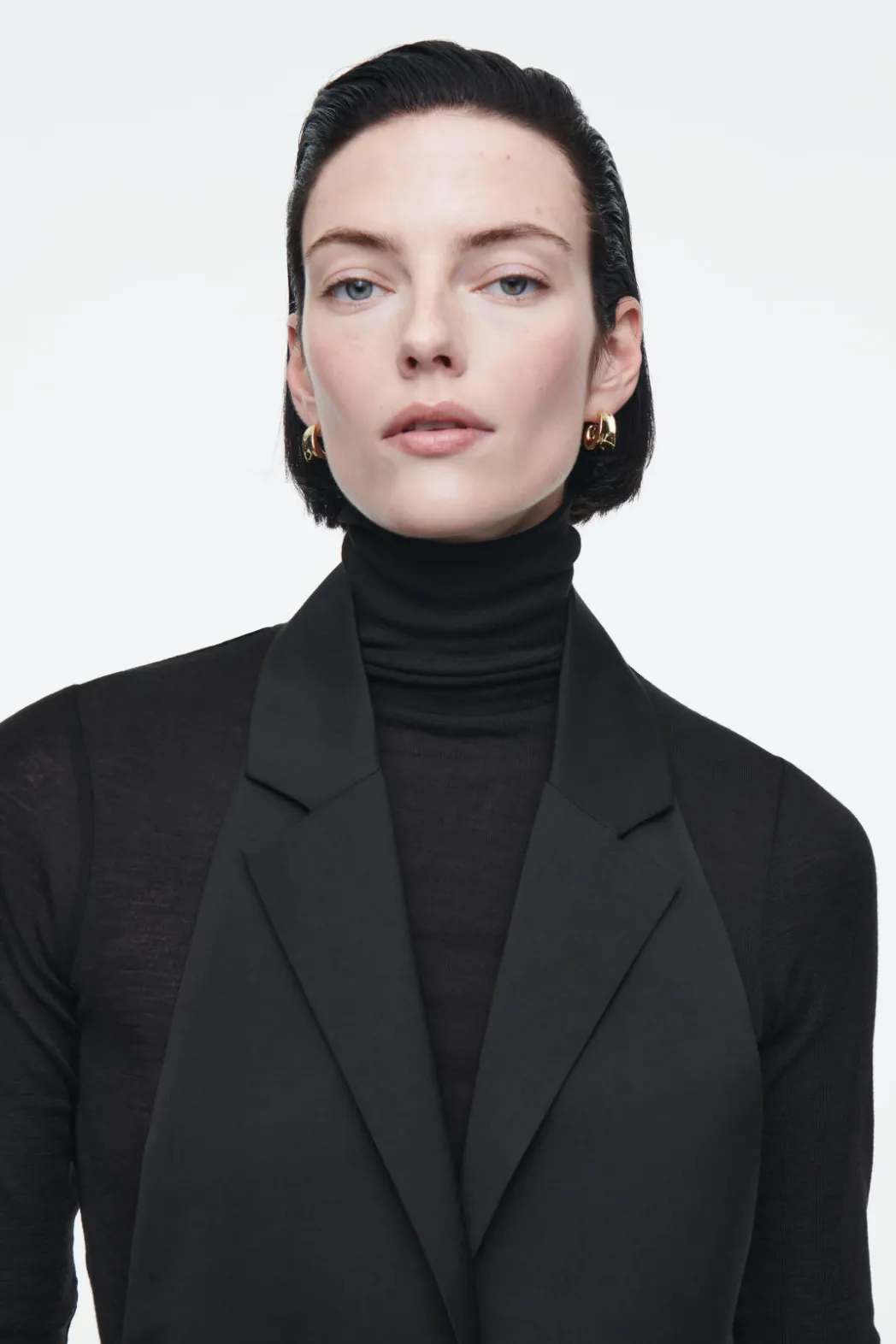 Outlet COS LONGLINE BACKLESS WOOL VEST BLACK