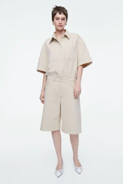 Discount COS LONGLINE DENIM SHORTS LIGHT BEIGE