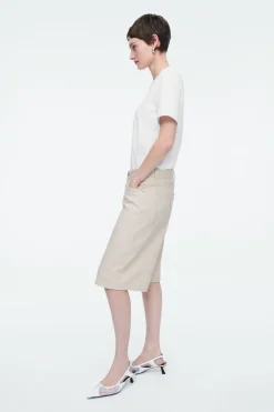 Discount COS LONGLINE DENIM SHORTS LIGHT BEIGE