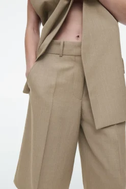 Outlet COS LONGLINE WOOL-BLEND TWILL SHORTS BEIGE