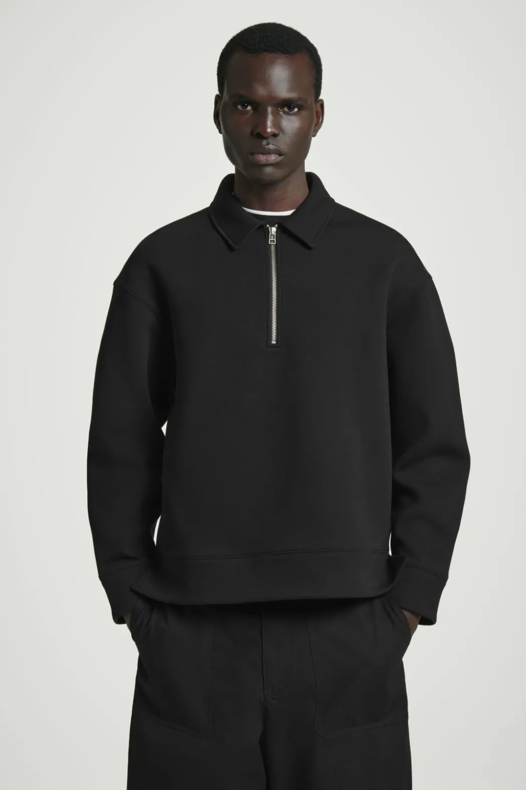 Sale COS LONG-SLEEVED HALF-ZIP POLO SHIRT BLACK