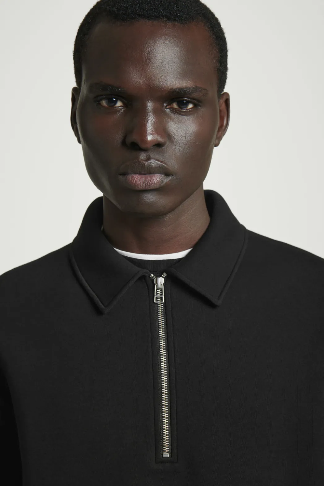 Sale COS LONG-SLEEVED HALF-ZIP POLO SHIRT BLACK