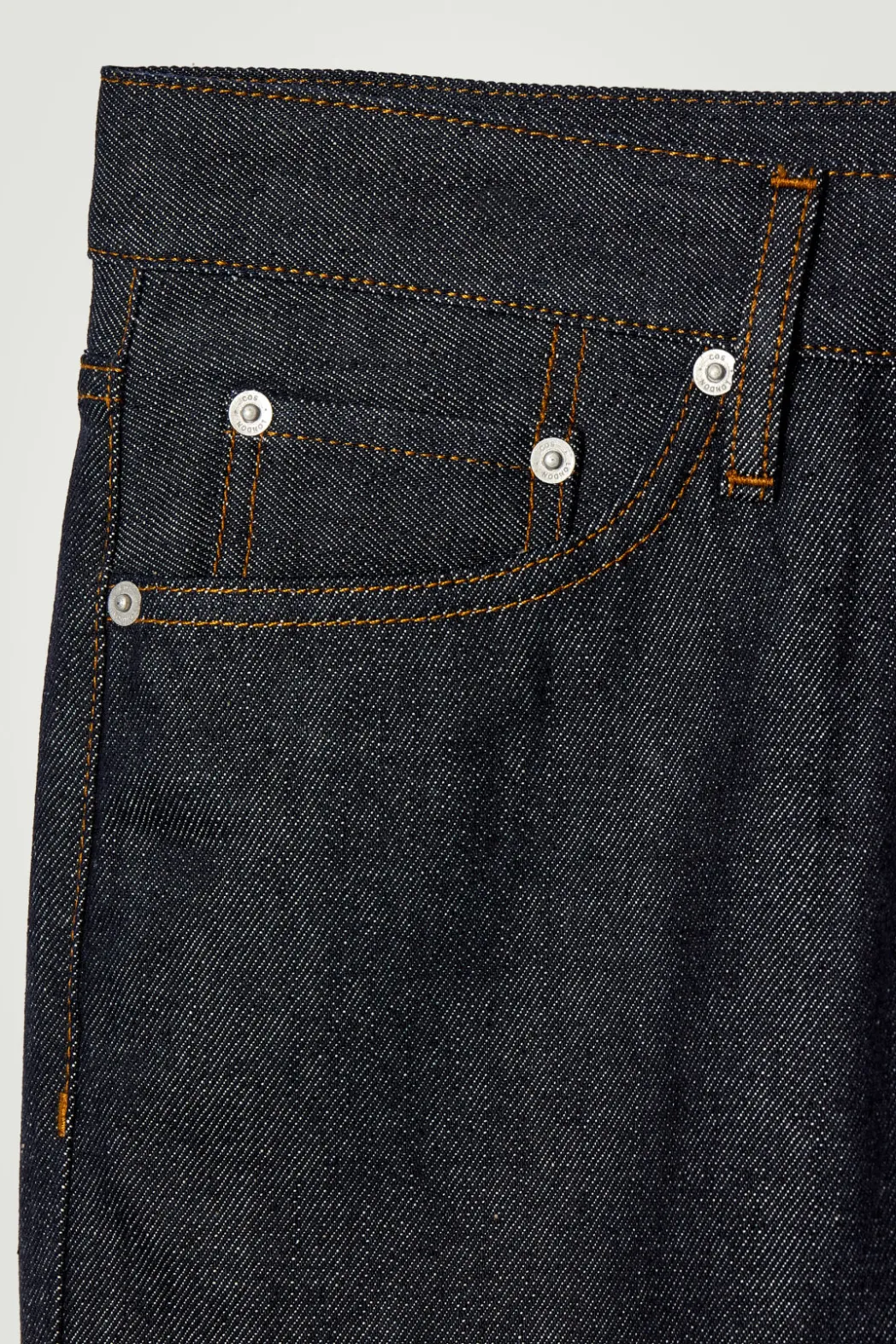 COS MARGIN RAW SELVEDGE TAPERED JEANS INDIGO