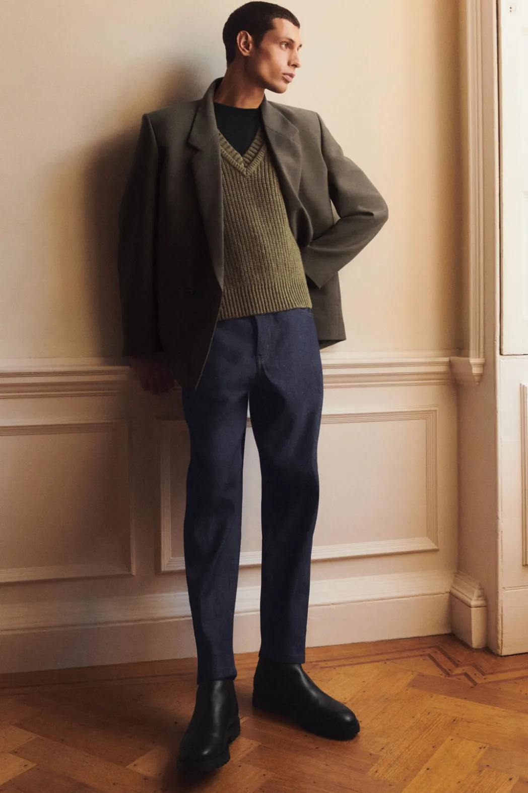 COS MARGIN RAW SELVEDGE TAPERED JEANS INDIGO