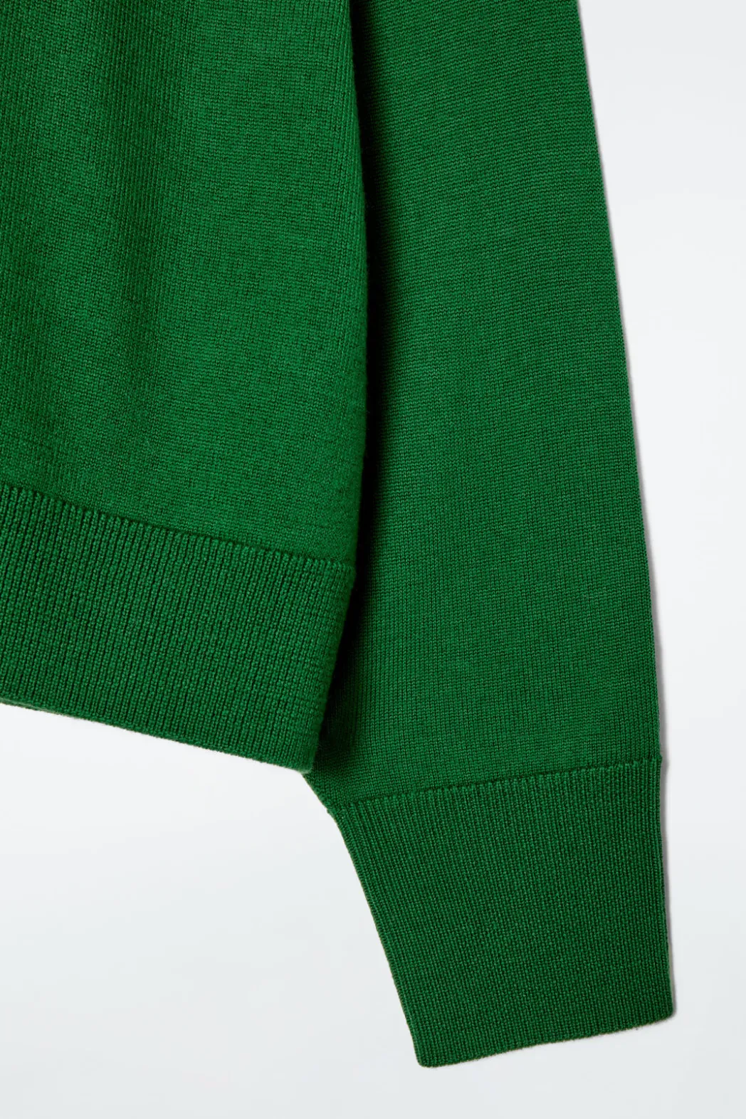 Best COS MERINO WOOL CREW-NECK JUMPER DARK GREEN
