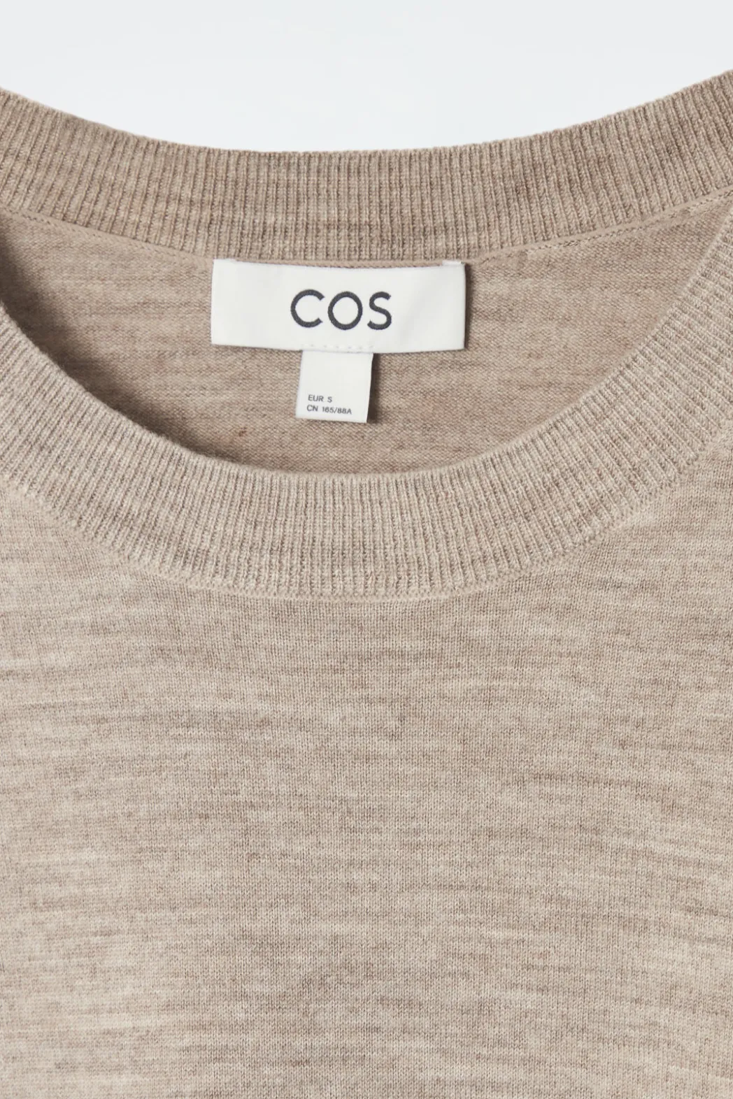 Outlet COS MERINO WOOL CREW-NECK SWEATER BEIGE / UNDYED