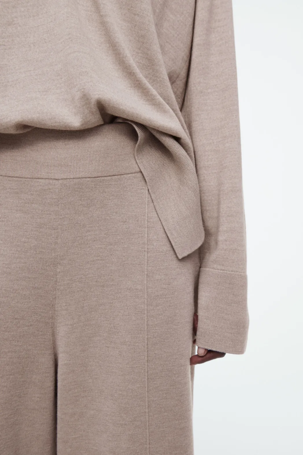 COS MERINO WOOL CULOTTES BEIGE