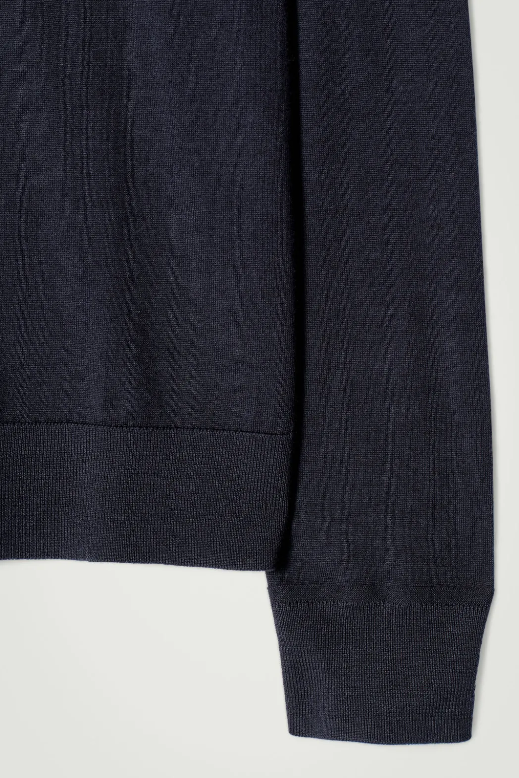 COS MERINO WOOL MOCK-NECK JUMPER NAVY