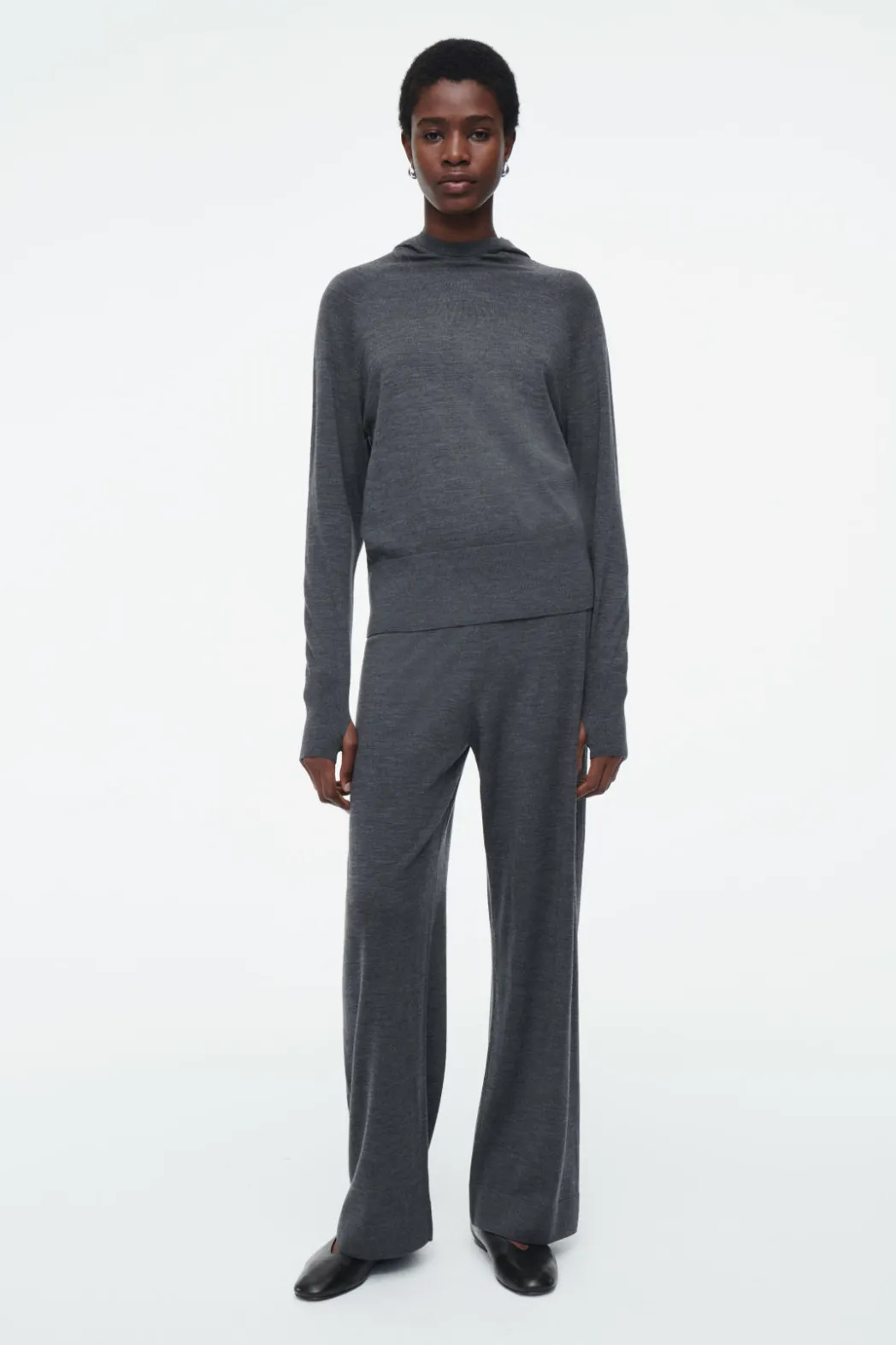 Online COS MERINO WOOL PANTS DARK GRAY