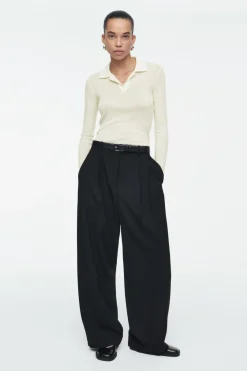 Online COS MERINO WOOL POLO SHIRT IVORY
