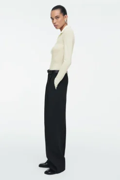 Online COS MERINO WOOL POLO SHIRT IVORY