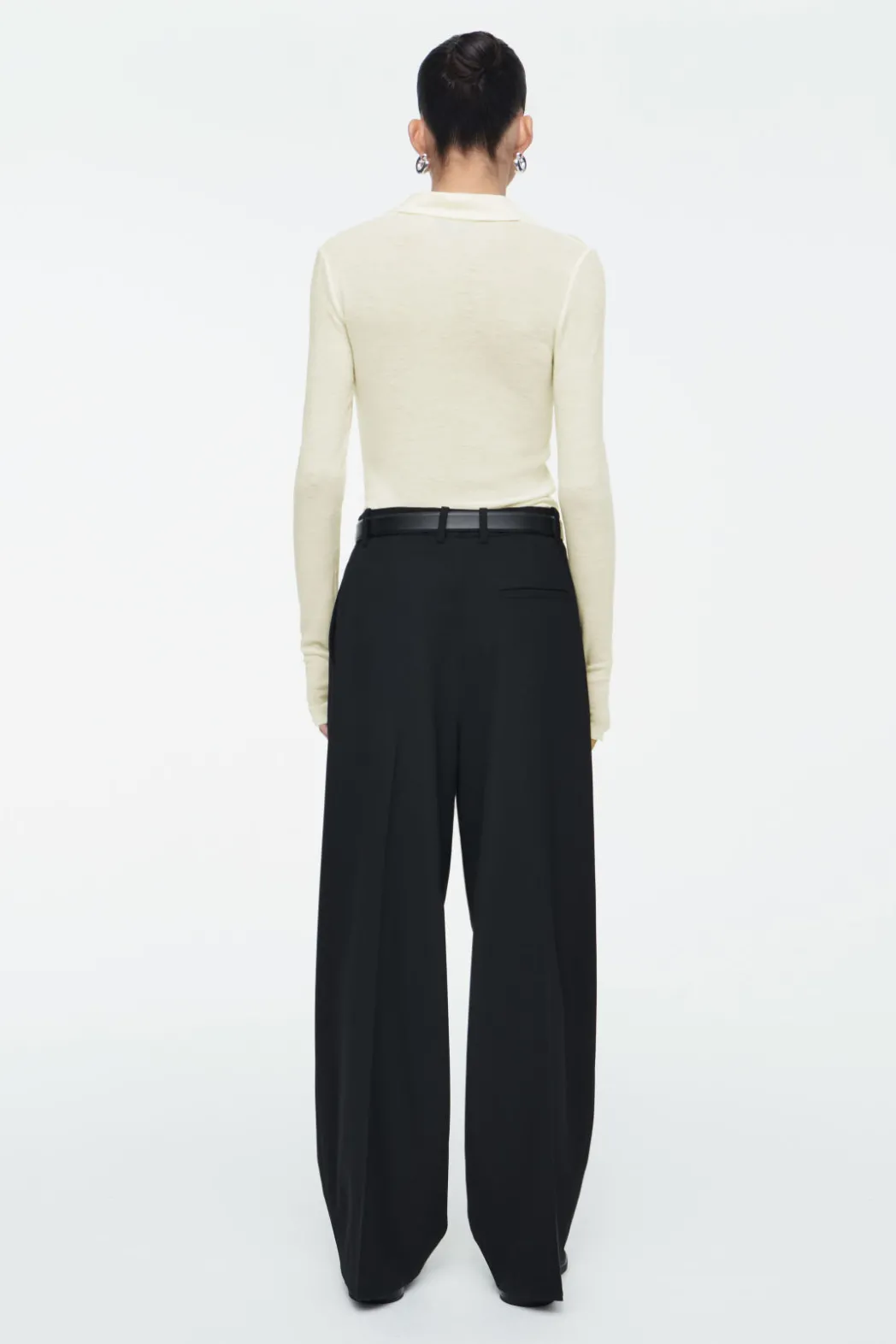 Online COS MERINO WOOL POLO SHIRT IVORY