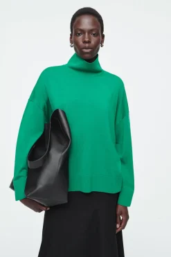 Clearance COS MERINO WOOL TURTLENECK SWEATER GREEN