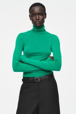 New COS MERINO WOOL TURTLENECK TOP GREEN