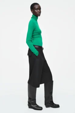 New COS MERINO WOOL TURTLENECK TOP GREEN