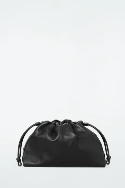 Best COS MINI CAVATELLI CLUTCH - LEATHER BLACK