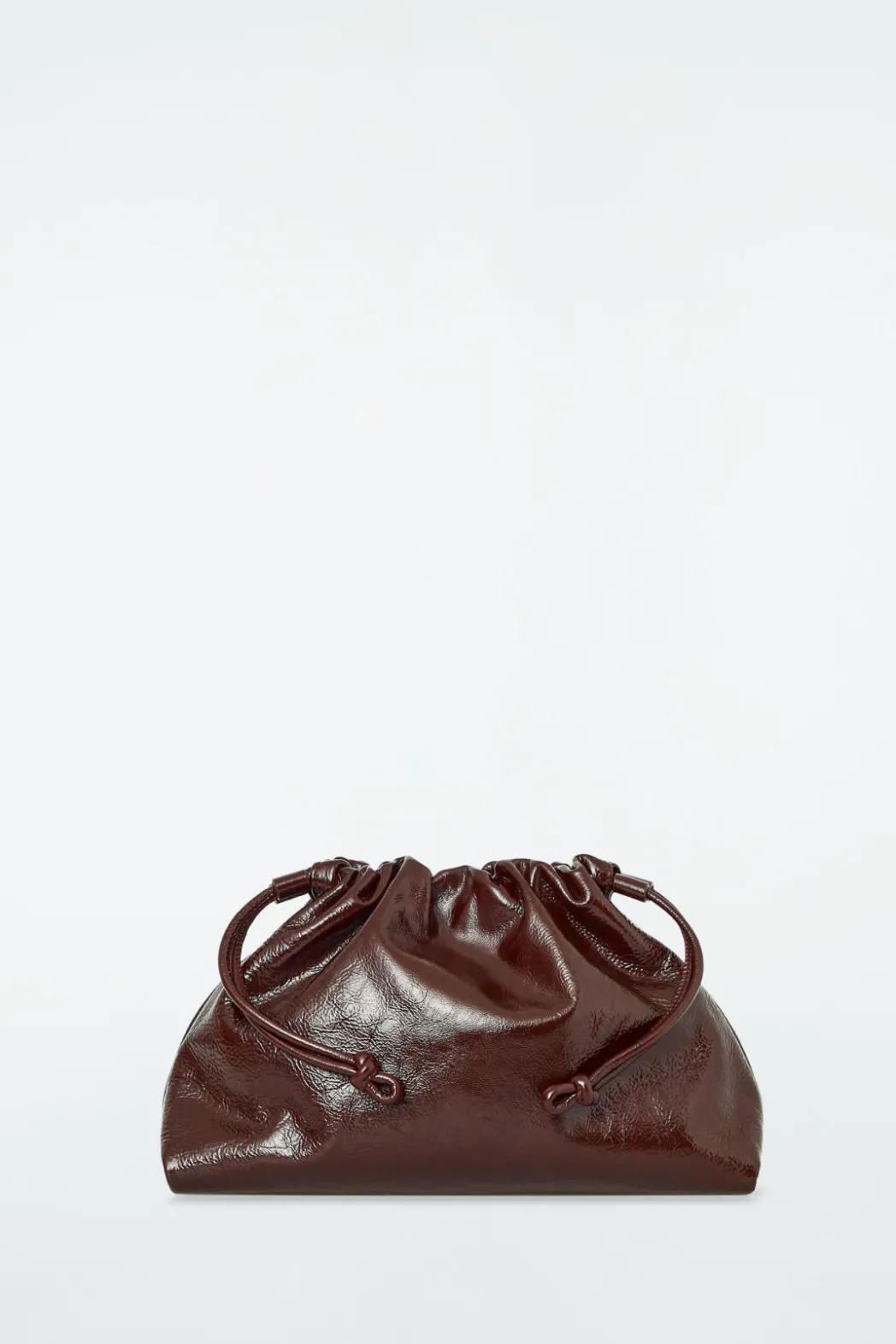 Online COS MINI CAVATELLI CLUTCH - LEATHER BORDEAUX