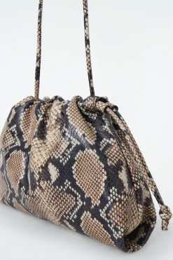 Discount COS MINI CAVATELLI CLUTCH - LEATHER SNAKE EFFECT