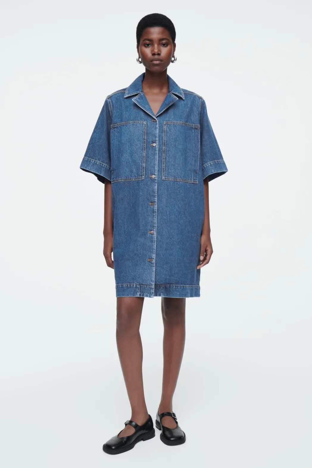 Best COS MINI DENIM SHIRT DRESS BLUE