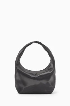 Discount COS MINI SLING HIGH-SHINE SHOULDER BAG NAVY