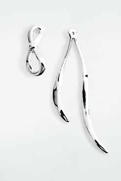 Best COS MISMATCHED BOW EARRINGS SILVER
