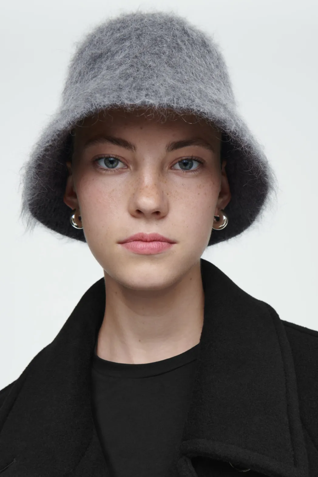 Online COS MOHAIR BUCKET HAT GRAY