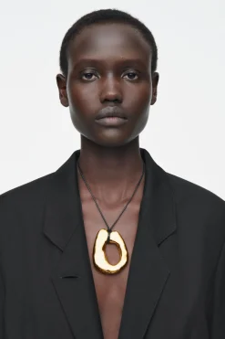 COS MOLTEN PENDANT NECKLACE GOLD