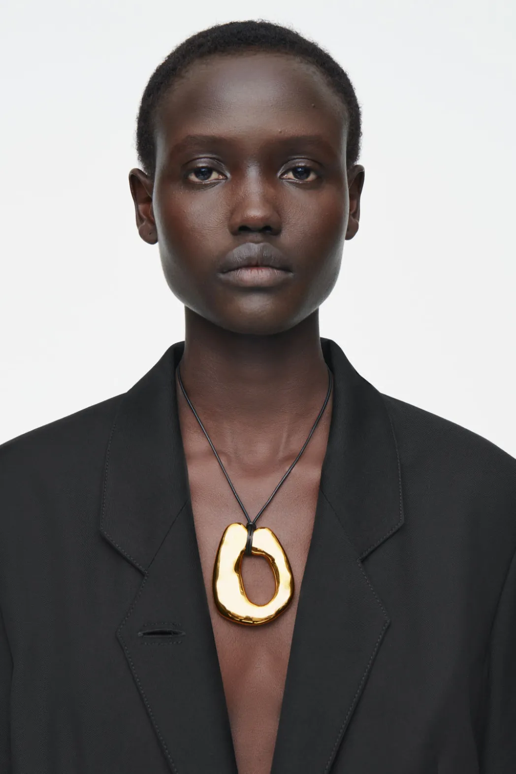 COS MOLTEN PENDANT NECKLACE GOLD