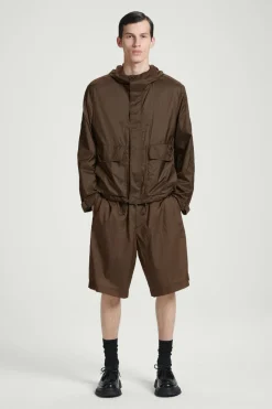 Best COS NYLON-RIPSTOP PARACHUTE SHORTS BROWN