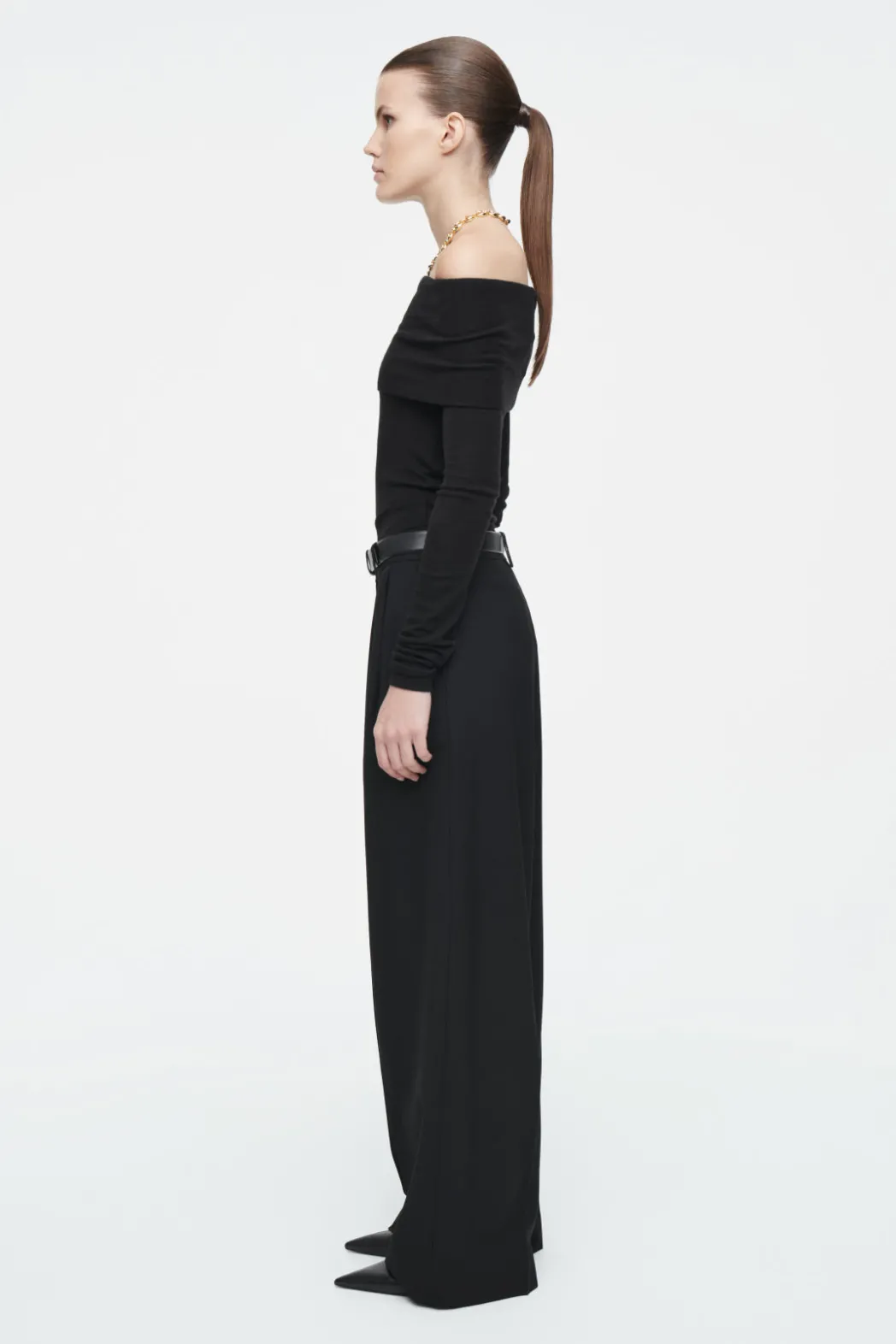Online COS OFF-THE-SHOULDER MERINO WOOL TOP BLACK