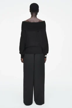COS OFF-THE-SHOULDER MERINO WOOL SWEATER BLACK