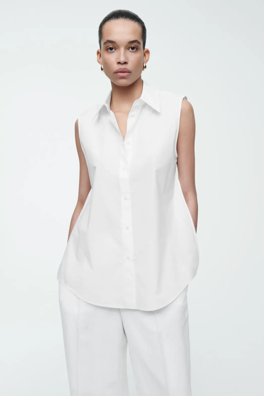 Best COS OPEN-BACK SLEEVELESS SHIRT WHITE