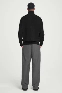 Online COS OPEN-SIDE ZIP-UP WOOL VEST BLACK